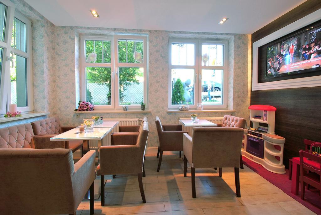 Aronia Bed & Breakfast 3*